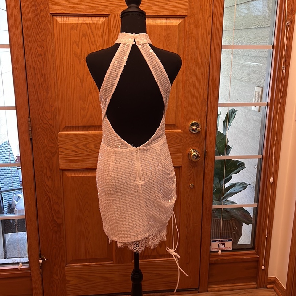 Dress - Picture 4 of 5